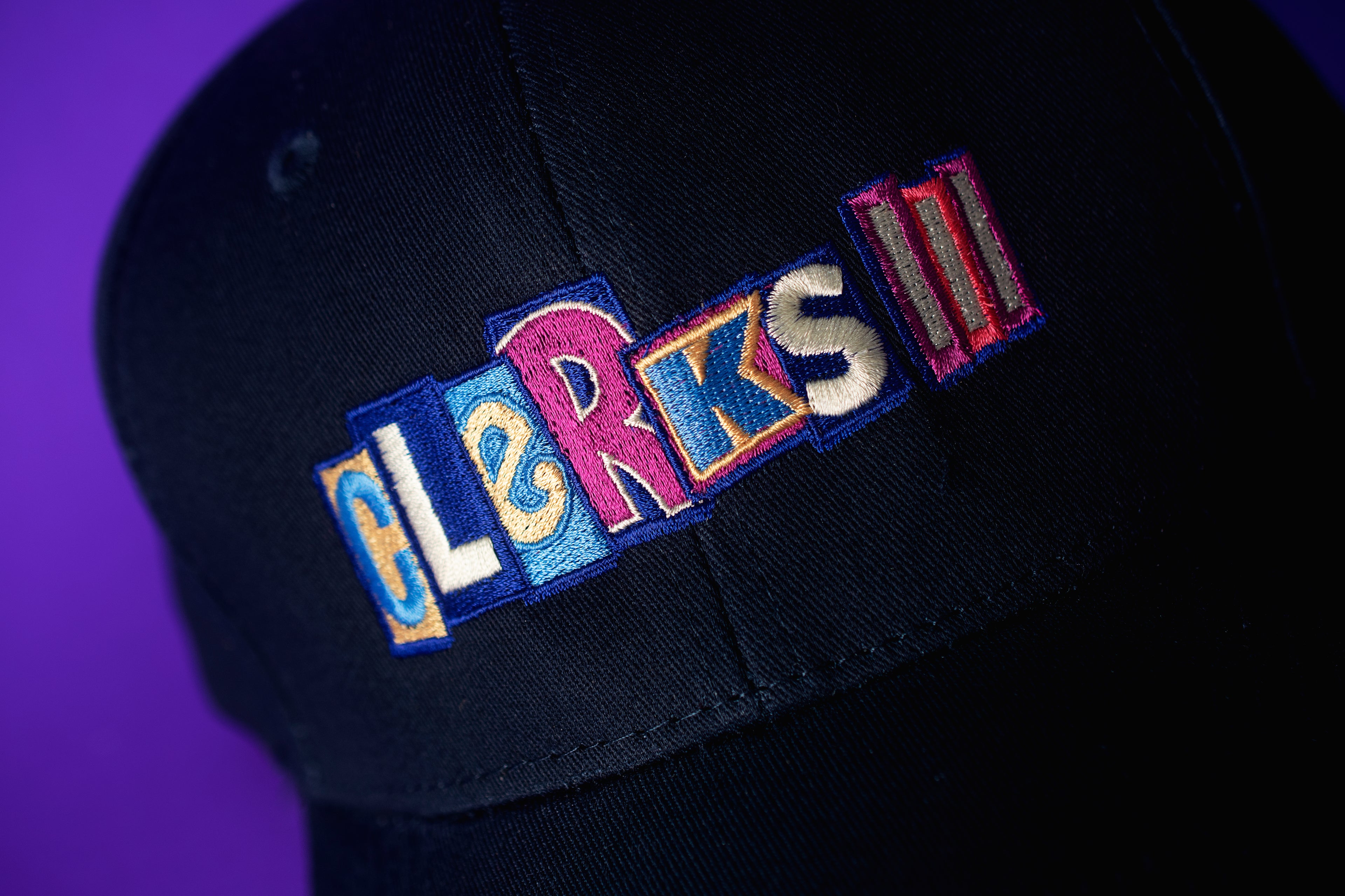 Casquette à logo Clerks III